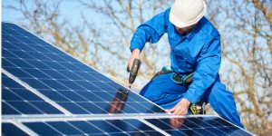 Installation Maintenance Panneaux Solaires Photovoltaïques à Vendres